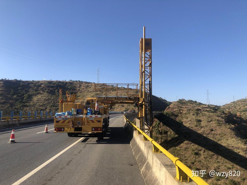 公路养护设备的“隐形杀手”：90%事故源于这组被忽视的数据